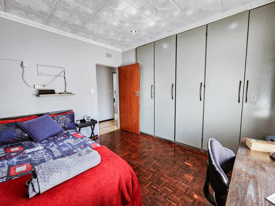 3 Bedroom Property for Sale in Vaalpark Free State